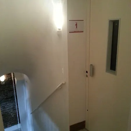 Mazzini 16 Downtown 3*