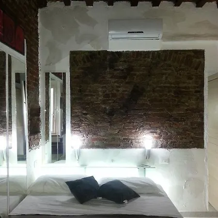 Hotell Mazzini 16 Downtown Pisa
