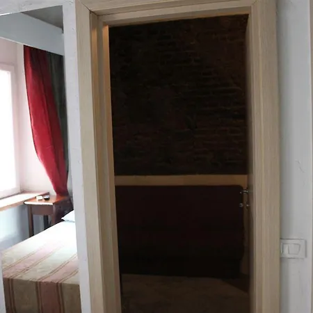 Mazzini 16 Downtown 3* Pisa