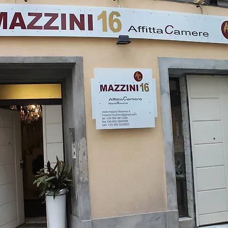 Mazzini 16 Downtown Szálloda